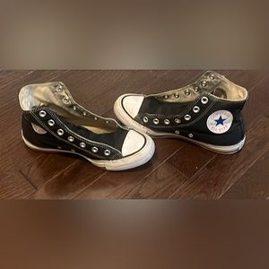 Women’s Converse Black Size 7 Chuck Taylor Vintage Canvas